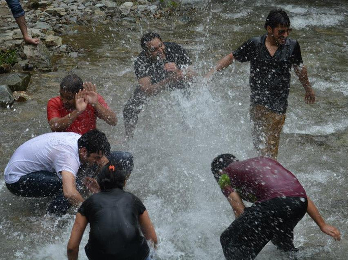 Others 5, Hail Himalayas, Shimla