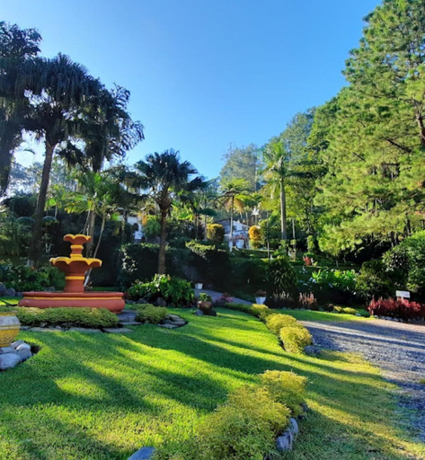 Property grounds 4, San Rafael Casa Patronal, Santa Cruz Verapaz