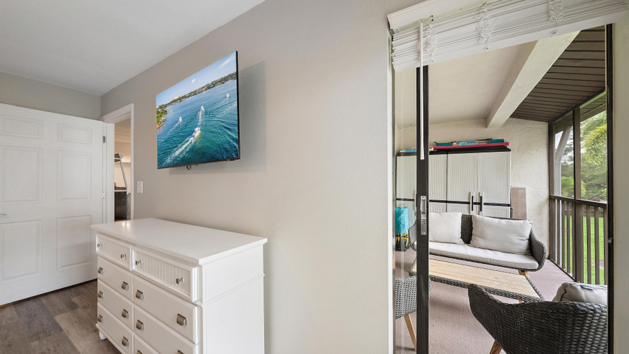 Interior 3, Fort Goyastein South 2 Bedroom Condo, Sarasota