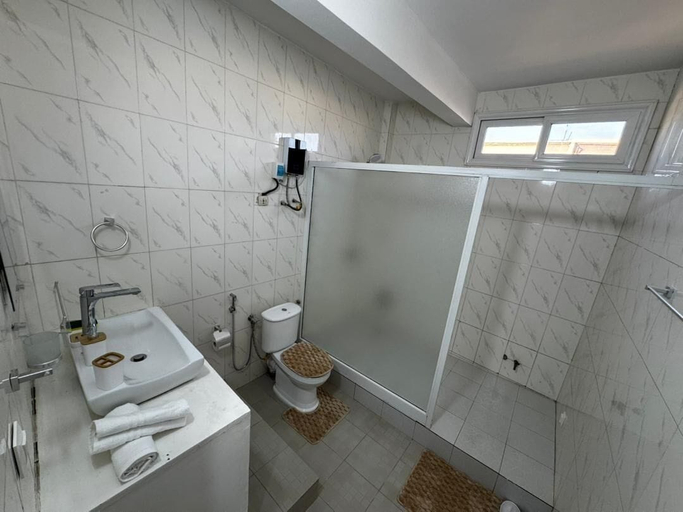 Bathroom 5, Sofana Residence – Mini Studio, Dakar