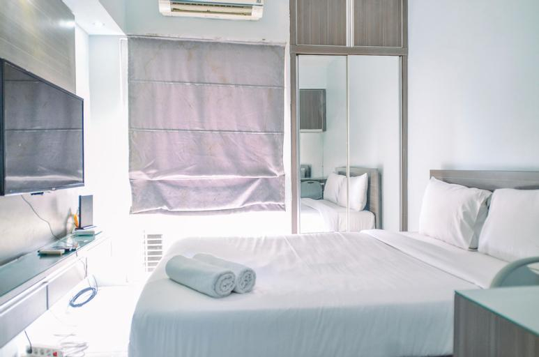 Bedroom, Homey and Simple Studio at Serpong Greenview Apartment By Travelio, Tangerang Selatan