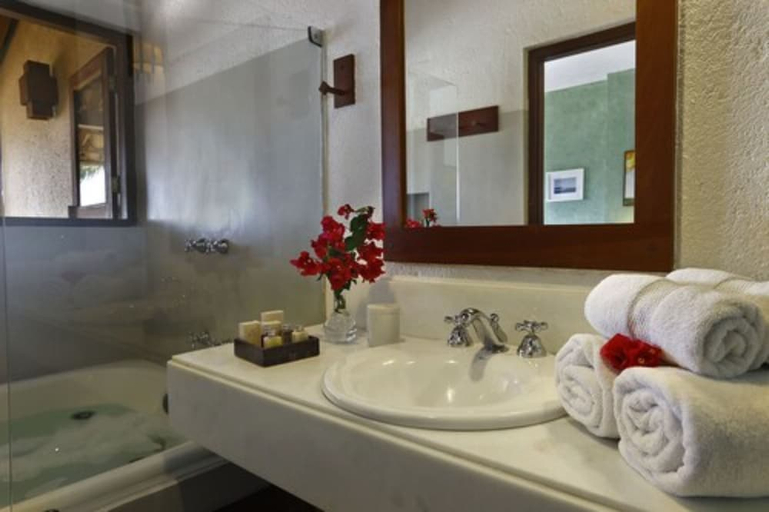 Bathroom, Maitei Hotel, Porto Seguro