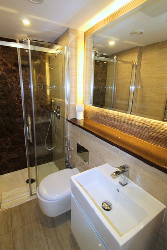 Bathroom 3, Baker Street by Viridian apartments, London