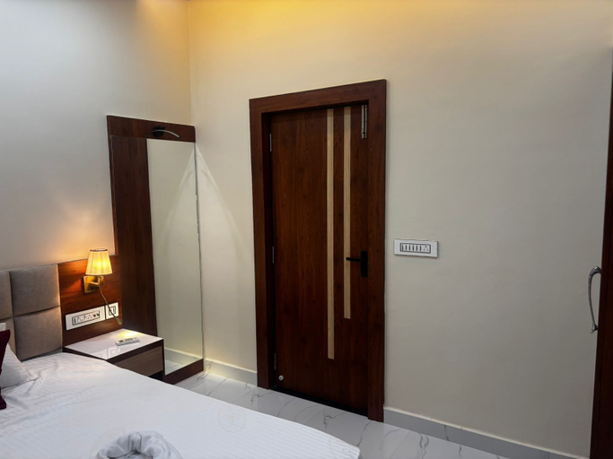 Room 2, Asusss International, Purba Medinipur