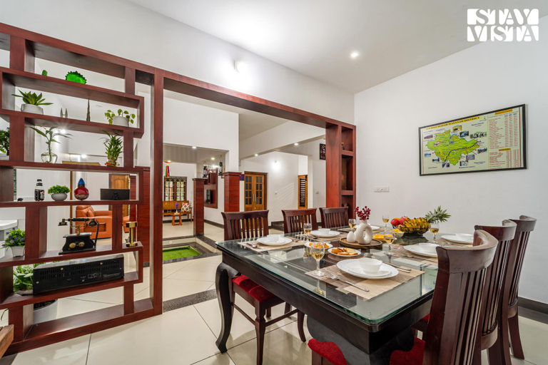 Food & Drinks 5, Bougainville, Wayanad