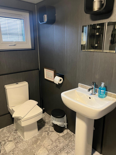 Bathroom 5, BELLFIELD HOUSE, Highland