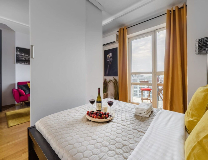 Room 2, Warsaw Home With City Views, Warsaw