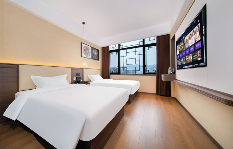 Room 4, Fenghuang Jiutian Jiayue Hotel, Xiangxi Tujia and Miao