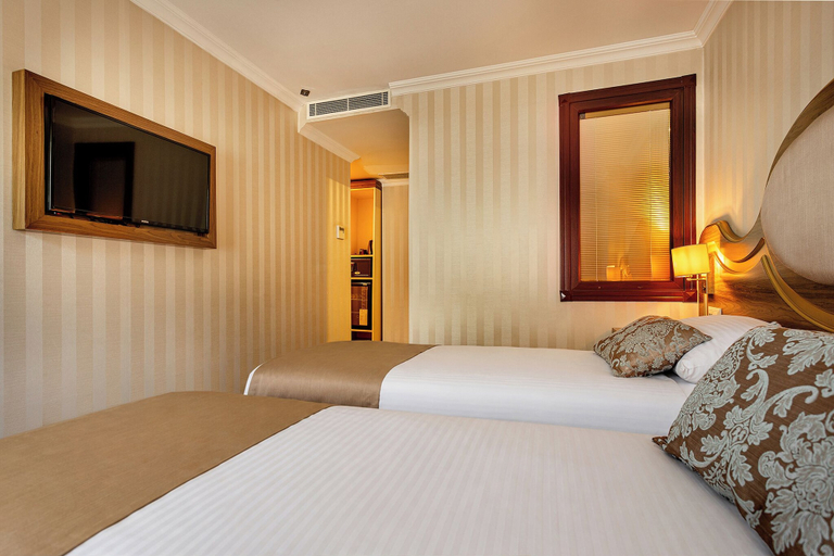 Bedroom 2, The Central Hotel, Fatih