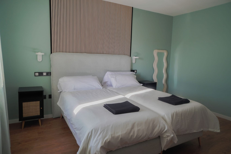Room 2, Santiurde Suites, Valladolid