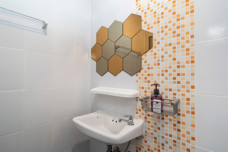 Bathroom 4, Dent Station Residence, Phuket Island