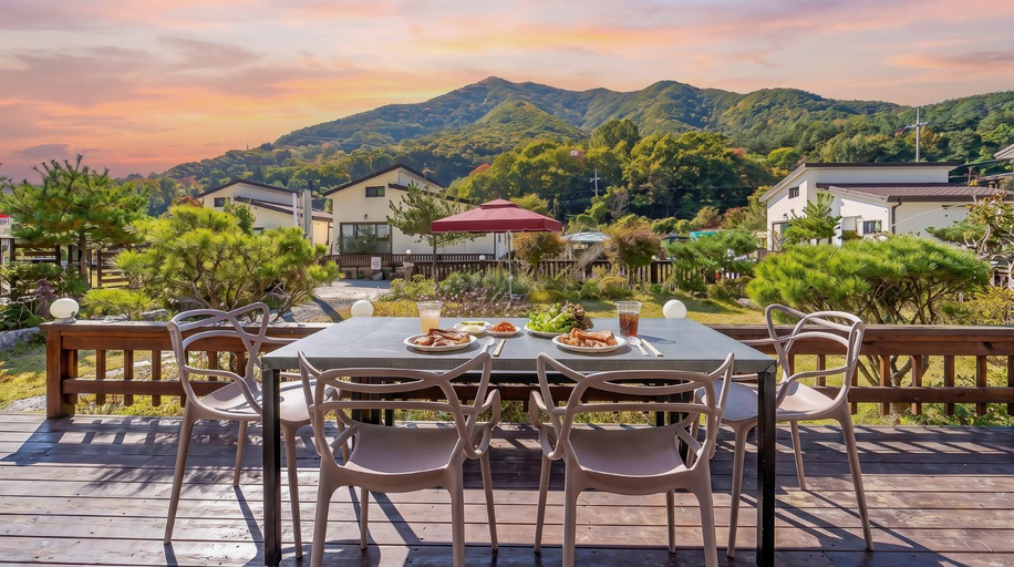 Food & Drinks 5, Gyeongju Hiltopia Kids Pool Villa, Gyeongju