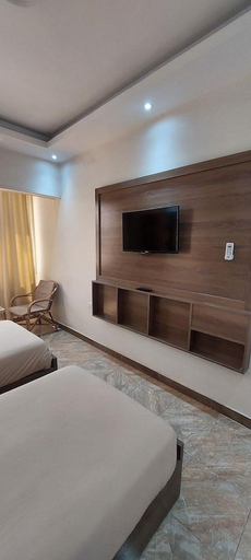 Bedroom 2, Enter Pyramids Inn, Al-Ahram