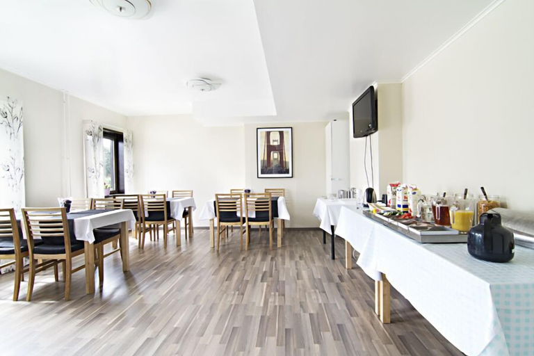 Breakfast area, Hotel & Hostel 10, Göteborg
