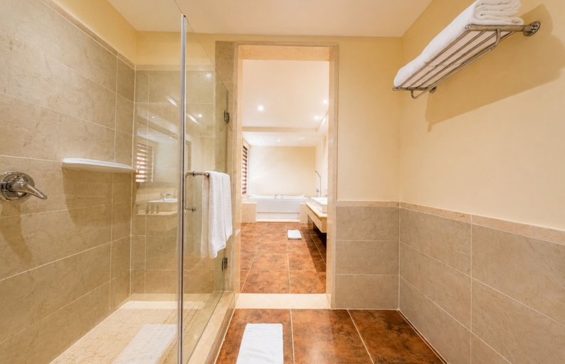 Bathroom 5, Gemma Resort, Marsa 'Alam