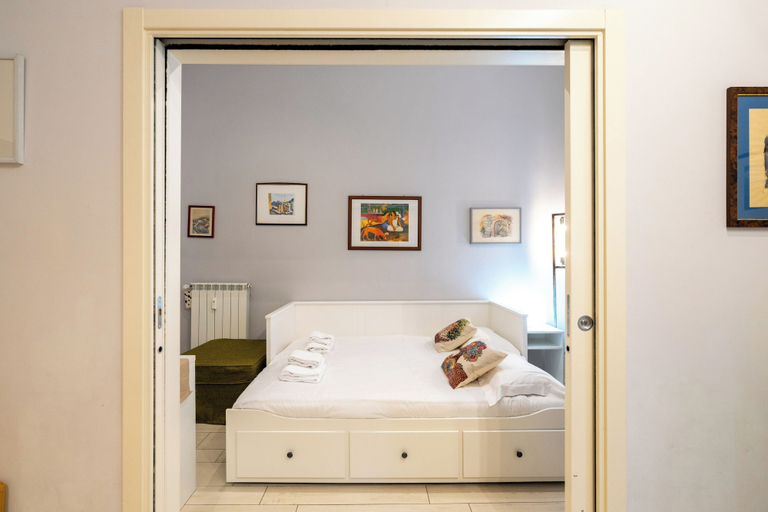 Room 2, A 20 Gradini dai Musei Vaticani, Rome