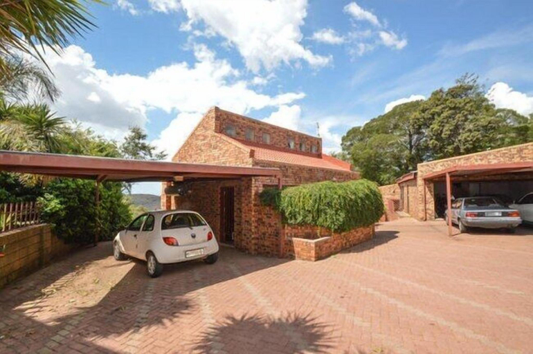 Others 3, Quail's Nest, City of Johannesburg