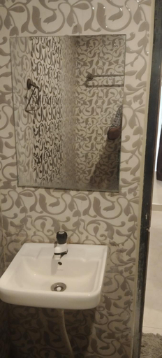 Bathroom 3, HoTEL RAJ VIHAR RESIDENCY, Krishna