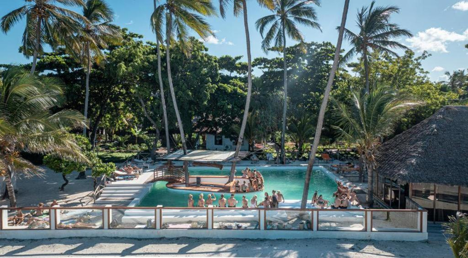 Sport & Beauty 2, Tiki Beach Lite, Kusini
