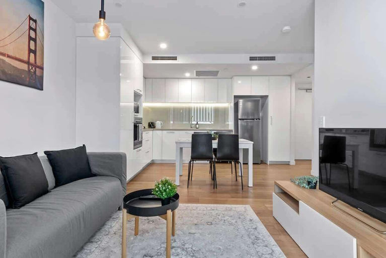 Interior 2, South Bank Sleek! ~ 1bed/1bath/1car/balcony, Brisbane