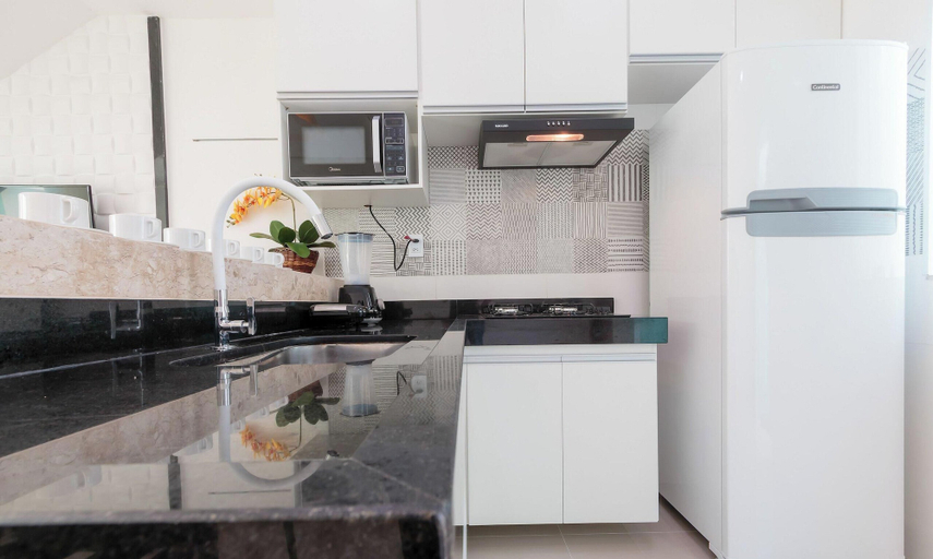 Private kitchen, Apt 400m From the Beach of Taperapua/ BA Edt0011, Porto Seguro