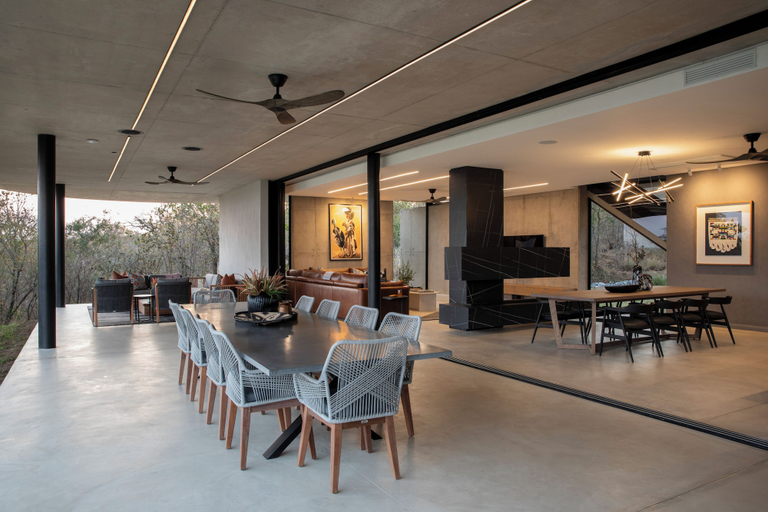 Dining 4, Shiviko Kruger, Ehlanzeni