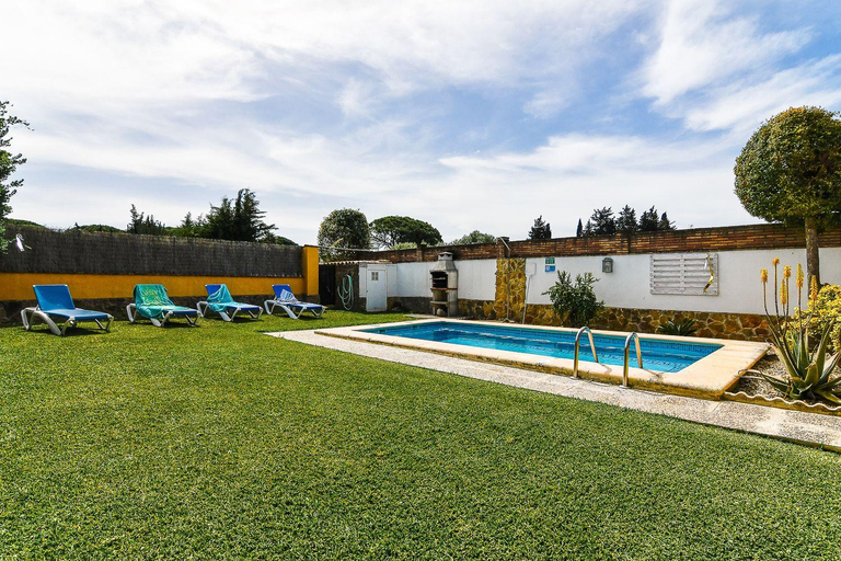 Sport & Beauty 2, Villas Dehesa Roche Viejo, Cádiz