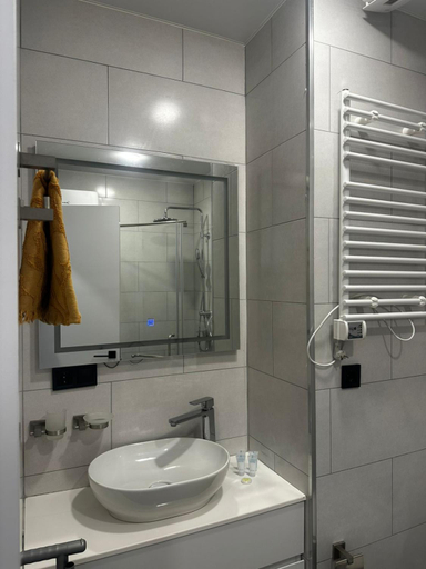 Bathroom 3, Paradise Apartments Solis, Batumi