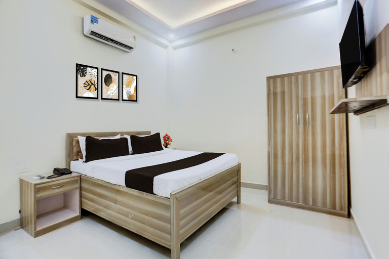Room 3, Super OYO Collection O Kalyanpur Metro, Kanpur Nagar