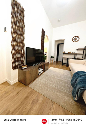 5, Pinewood Cozy Apartment in Dundee, Dundee