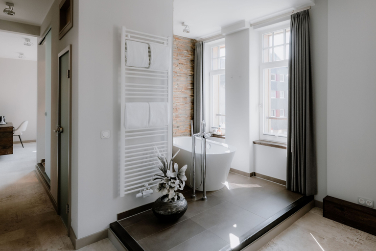 Bathroom 5, StrandBerg's Designhotel Viktoria, Goslar