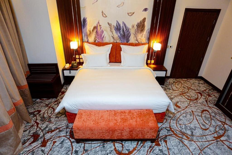 Bedroom 4, Tulip Plaza Hotel