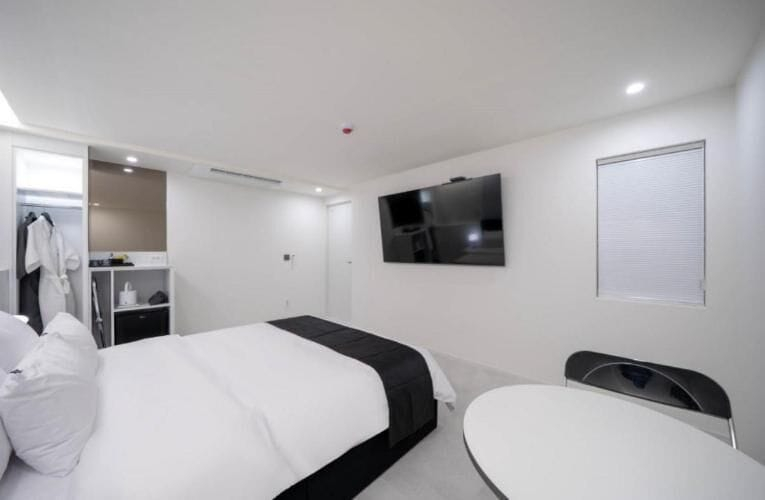 Room 3, Aiden Hotel, Sasang