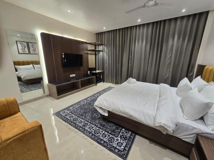 Room 5, HOTEL AYUSHMAN, Varanasi
