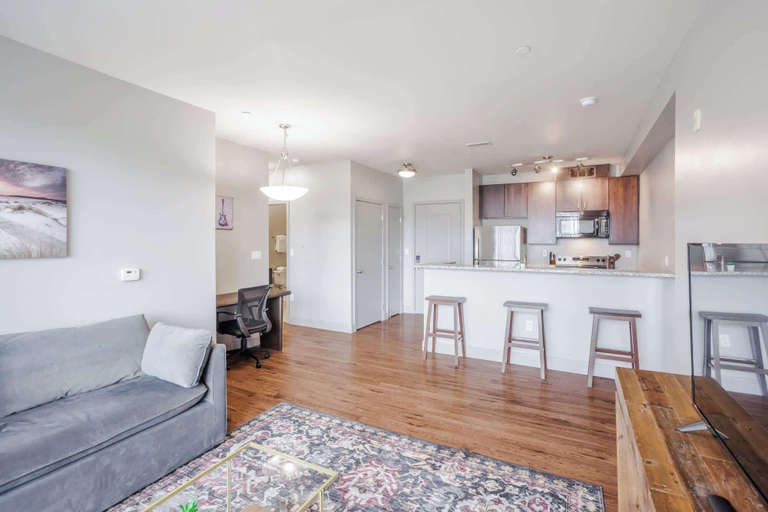 Living area 2, CozySuites - Current at the Banks, Hamilton