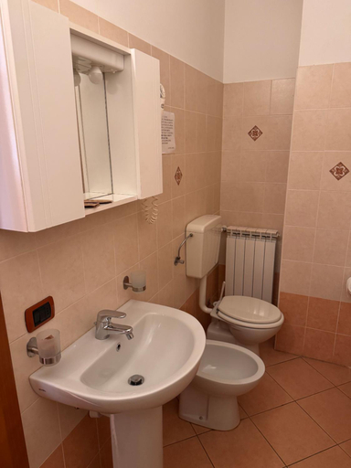 Bathroom 3, ALBERGO DELLA STAZIONE, Savona