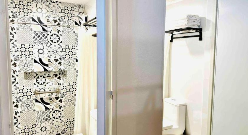 Bathroom 3, Marzon Beach Resort - Boracay, Malay