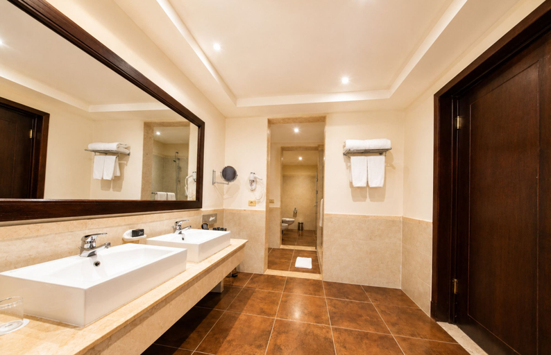 Bathroom 5, Gemma Resort, Marsa 'Alam