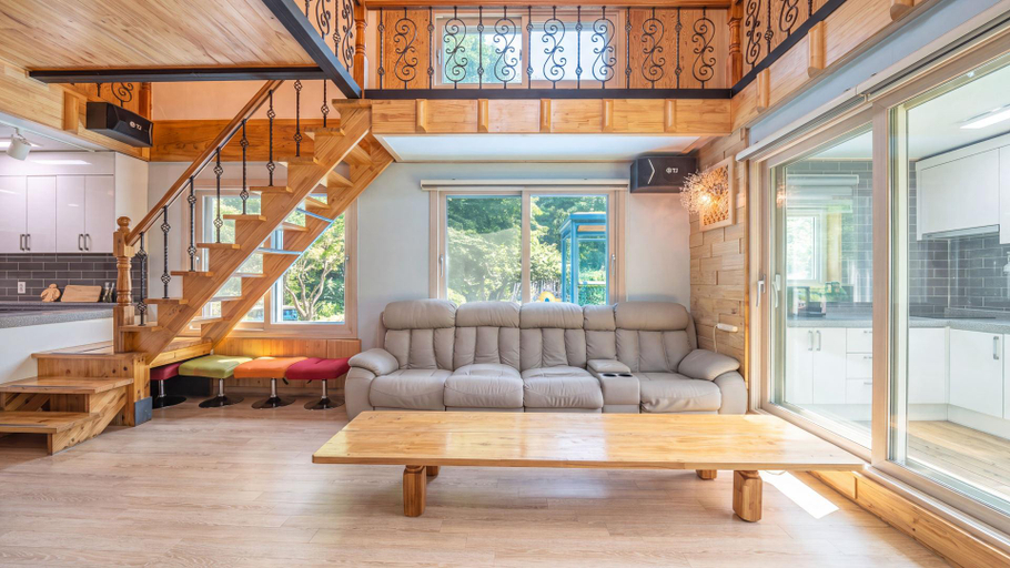 Others 3, Gapyeong PangPang Pension, Chuncheon