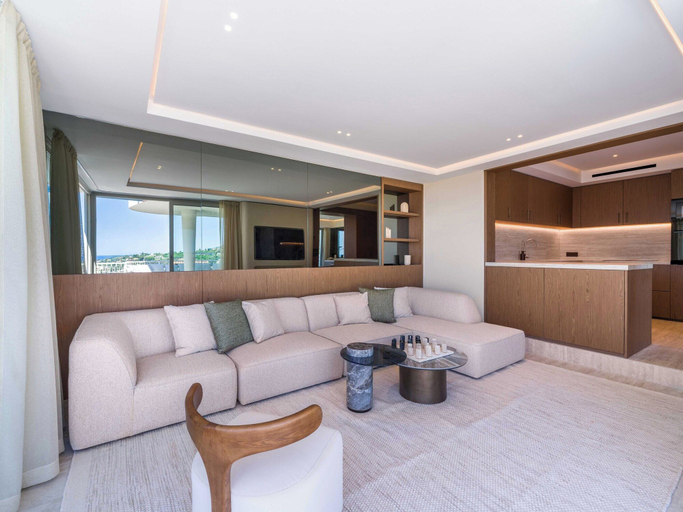 Living area 2, Exceptional Apartment With Terrace & Sea View, Alpes-Maritimes