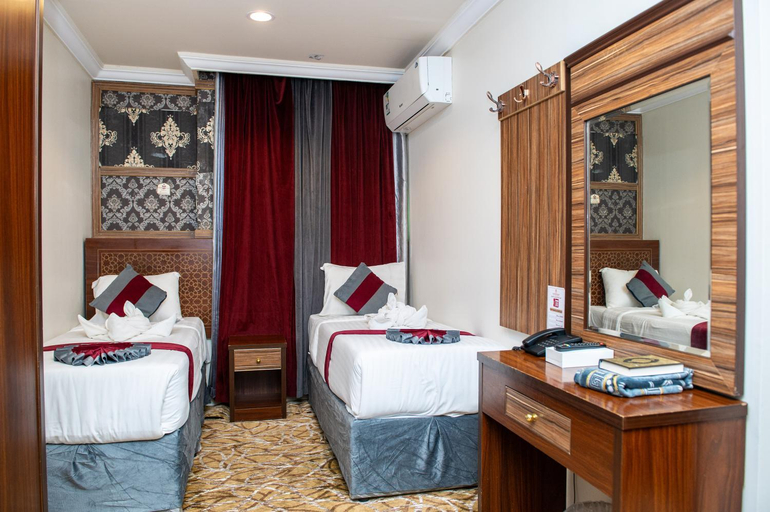 Bedroom 3, Sama Al Manama Hotel, Makkah