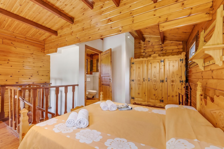 Room 4, Chalet La Gigliola, Varese