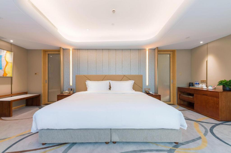 Bedroom 2, Howard Johnson Leonora Plaza Shanghai, Shanghai