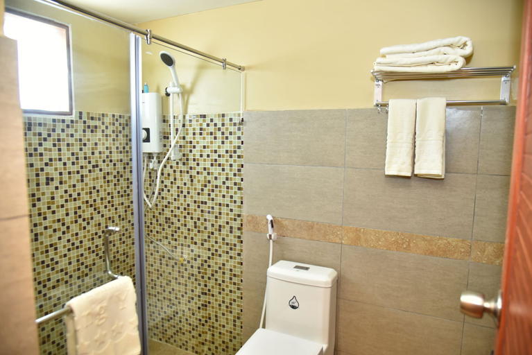 Bathroom 4, Khu Du Lich Lang Yen, Tân Phú Đông