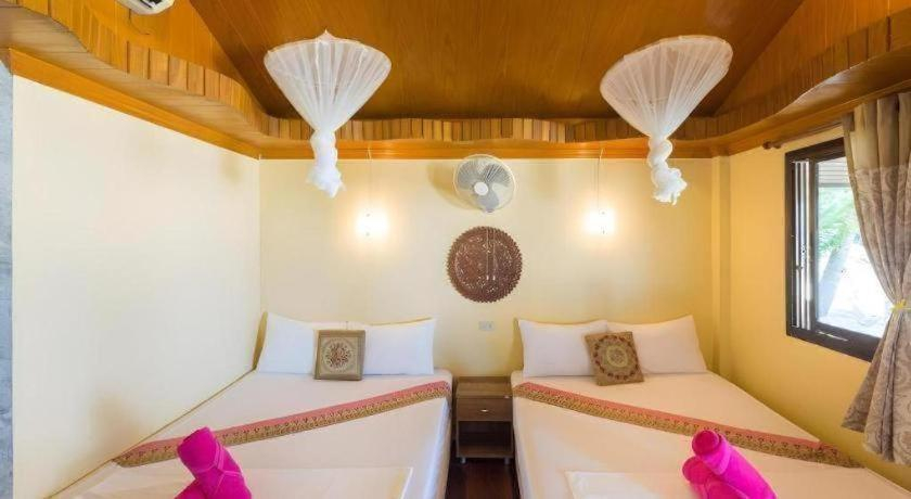 Bedroom 2, Bottle Beach 1 Resort, Ko Phangan