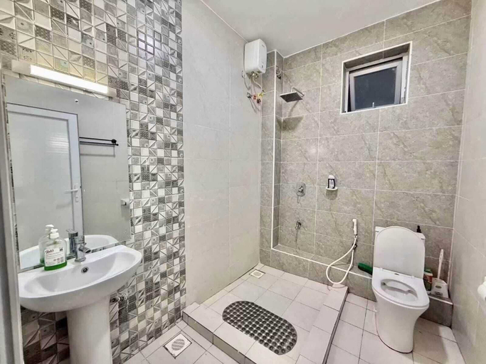 Bathroom 3, Nyali Luxury Apartments, Nyali