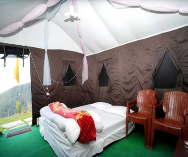 Room 2, Prince Campsite, Solan