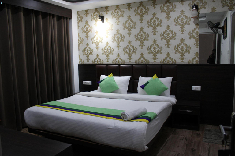 Bedroom 3, Hotel New Empire, East Sikkim