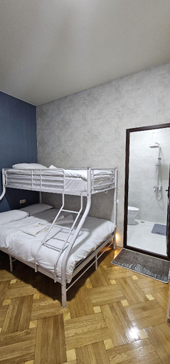 Bedroom 5, Memory Basket, Kutaisi