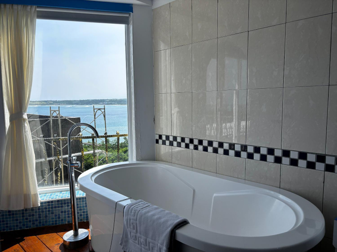 Bathroom 3, Kenting Nanwan Hotel, Pingtung